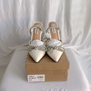 Steve Madden Viable Off-White heels